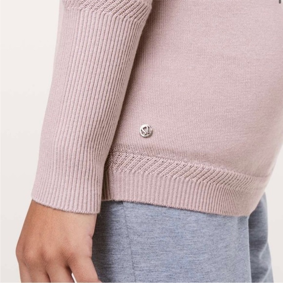 Lululemon Unity Drop Back Sweater Womens size 6  blush Knit Pullover Athleisure - Picture 2 of 13